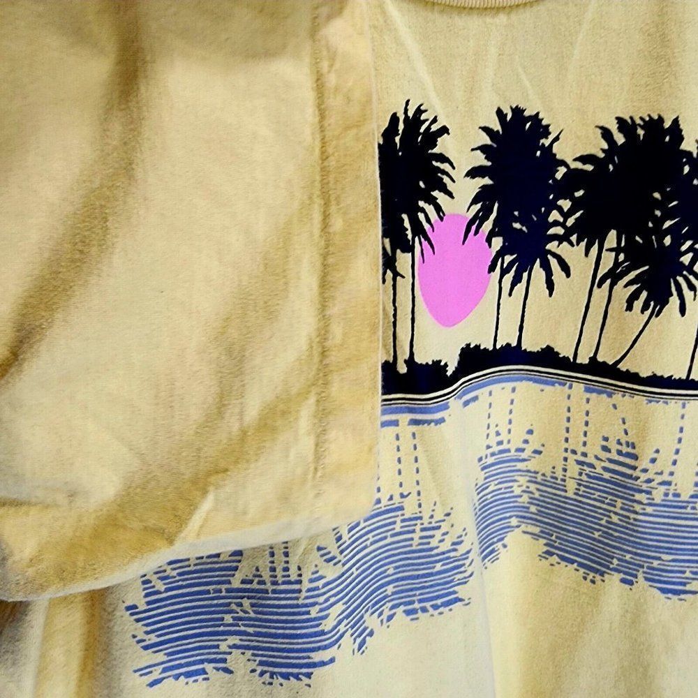 Air Waves Beach Sunset 1987 Single Stitch USA Shirt Yellow Vintage Men Size XL - Picture 4 of 6